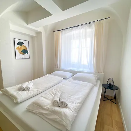Contactless Self-check-in - Stayhere 1 * Štýrský Hradec